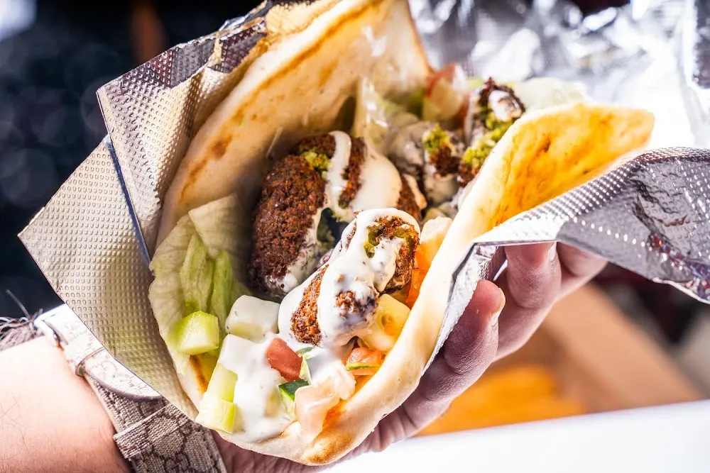Falafel Gyro